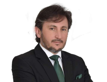 Belediye park ve halı sahayı kiraladı