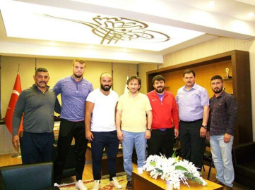 Başpehlivanlar İrban’ı ziyaret etti