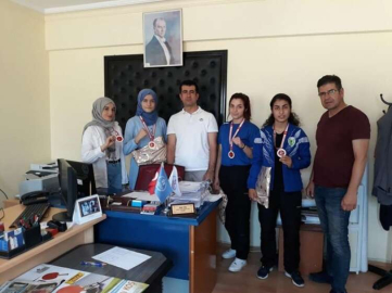 Şampiyonlar Tunç’u ziyaret etti