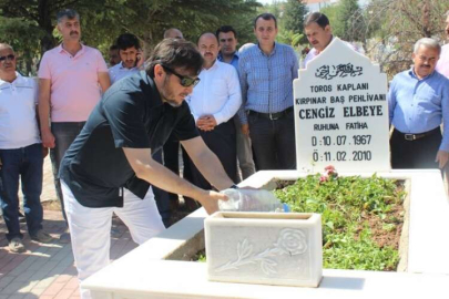 Toros kaplanı mezarı başında anıldı