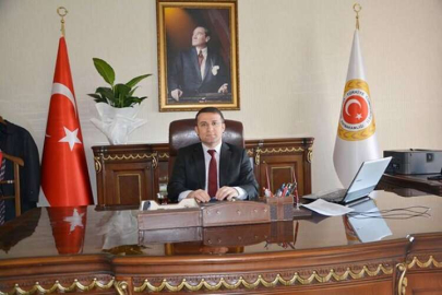 Yeni kaymakam Ömer Cimşit