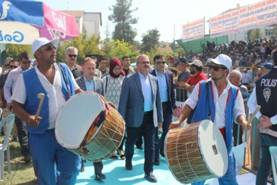 Vali ve Emniyet Müdürü güreşler için Korkuteli’ne geldi