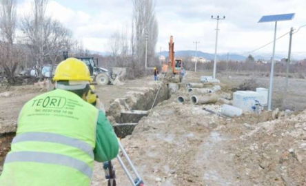 Büyükşehir Korkuteli’ye 294 km hat döşedi