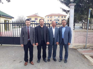  "Öğretmenlerimizin taleplerini alıyoruz"