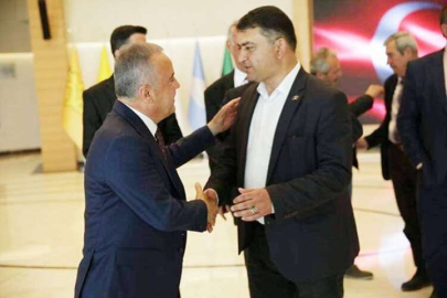 Çıldır'dan Böcek'e hayırlı olsun ziyareti