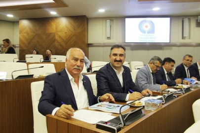 Büyükşehir Meclisine İki Komisyon Görevlendirmesi