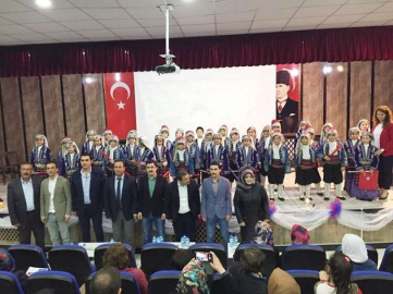 İlkokul öğrencilerinden memleket şiirleri