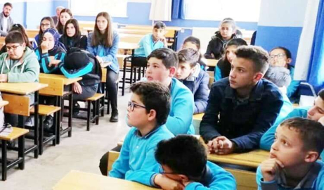 Bağımlılıkla mücadele eğitimleri devam ediyor