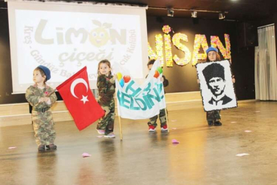 Miniklerin 23 Nisan gösterisi büyüledi