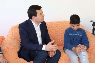 Ak Parti engellileri ziyaret etti