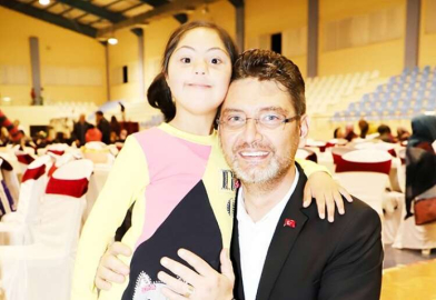 Korkuteli Belediyesinden Anlamlı İftar