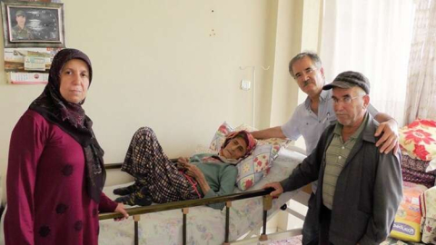 102 Yaşındaki Emine nineye yatak yardımı