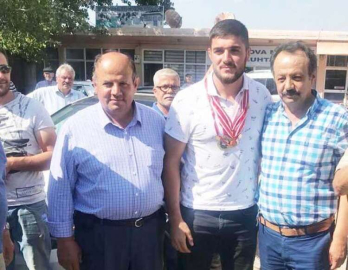 Batmaz’a, davullu zurnalı karşılama