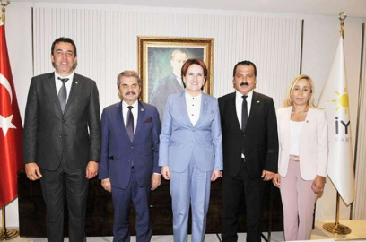 Siyasete yön veren bir partiyiz