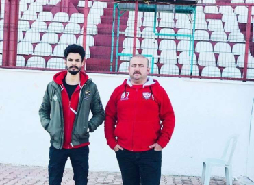 Taraftardan futbolculara tatlı ikramı
