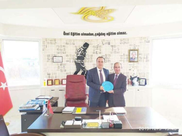 Yıldız’dan anlamlı ziyaret