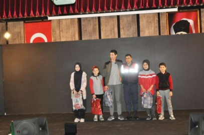 Dereceye giren öğrenciler ödüllendirildi