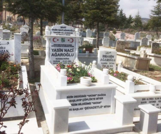 Şehitliklere bakım yapıldı
