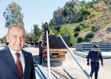 Çiftçiye sulama borusu desteği 
