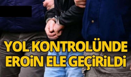 Jandarma Yol Kontrolünde 30 Gram Eroin Yakaladı