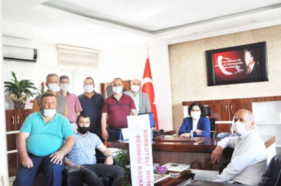 Muhtarlardan Üstem’e hayırlı olsun ziyareti 