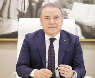 Başkan Böcek'ten bayram mesajı