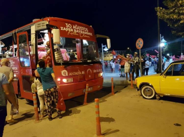 Korkuteli’nde  mobil konser düzenlendi