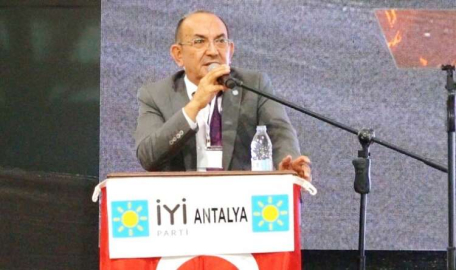 İyi Parti Başaran’la devam 