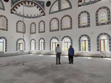 Yazıcı, Cami inşaatında incelemelerde bulundu
