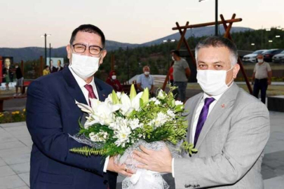 “Esnafımızın daima yanındayız”