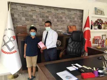  Tak başarılı öğrencileri ağırladı