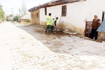  Büyükşehir’den Korkuteli’de parke çalışması