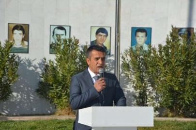 Öğretmenler günü törenle kutlandı