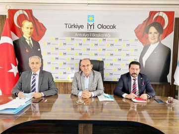  İYİ PARTİ İLÇE BAŞKANLARI TOPLANTISI GERÇEKLEŞTİ