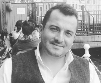 Yol arkadaşları Karadeli’yi unutmadı