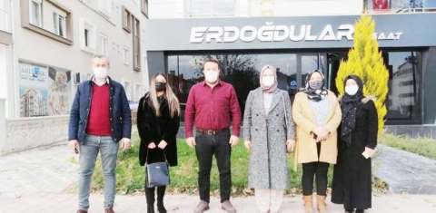  AK KADINLARIN ESNAF ZİYARETİ SÜRÜYOR