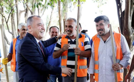  Antalya Büyükşehir Belediyesi’nde asgari ücret 3 bin 100 lira oldu 