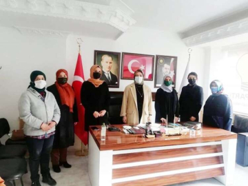 AK PARTİ FİNİKE’DEN KORKUTELİ’NE ZİYARET