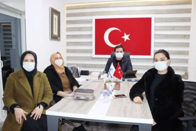 AK KADINLAR, ESNAF ZİYARETİNDE