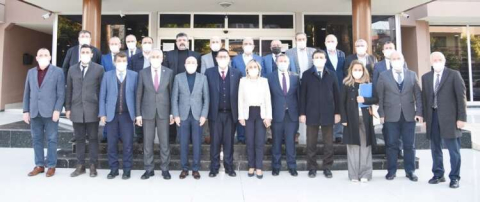 ESNAF VE SANATKARLARIN SORUNLARI GÖRÜŞÜLDÜ