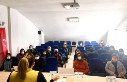  AK KADINLAR KONGRE SÜRECİNİ DEĞERLENDİRDİ