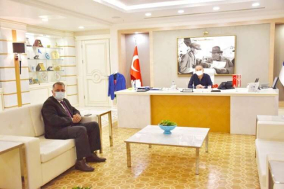BAŞKAN BAYAR’DAN MUHİTTİN BÖCEK’E ZİYARET