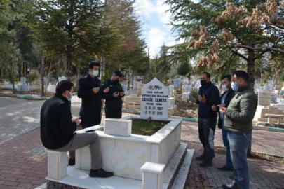 CENGİZ ELBEYE MEZARI BAŞINDA ANILDI