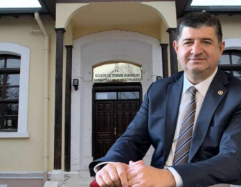 KÜTÜPHANEYE “FATİH” İSMİ EKLENMELİ