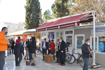 YENİDEN REFAH ERBAKAN'I ANDI