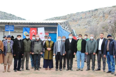 YAKAKÖY’DE FİDANLAR TOPRAKLA BULUŞTU