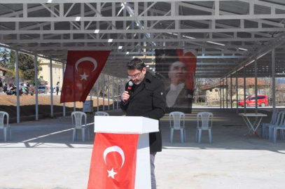 PAZARYERLERİ VE HALI SAHA DUALARLA AÇILDI