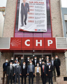  CHP’DE İLÇE BAŞKANLARI TOPLANTISI GERÇEKLEŞTİ