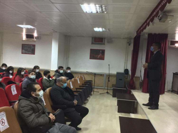 MÜDÜR TAK ÖĞRENCİLERLE BİR ARAYA GELDİ