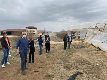 CHP SERASI ZARAR GÖREN ÇİFÇİLERİN YANINDA